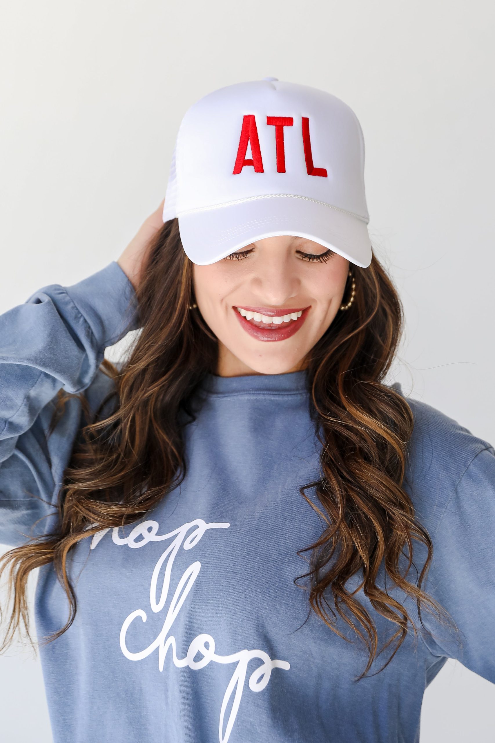 shopdressup_ATL_trucker_hat1-3.jpg